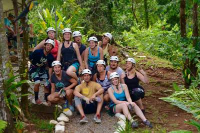 blog-Why-Group-Experiences-for-the-Solo-Traveller-is-Best-in-the-jungle