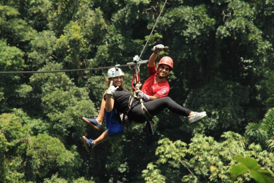 under30experiences-travel-blog-for-millennials-how-to-learn-a-language-date-a-local-zipline-guide