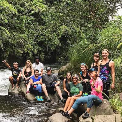 group-in-costa-rica-rainforest