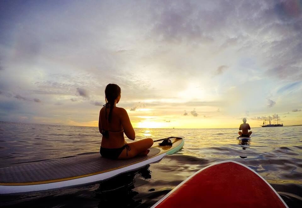 under30experiences-group-travel-blog-for-millennials-challenge-yourself-surf-meditation