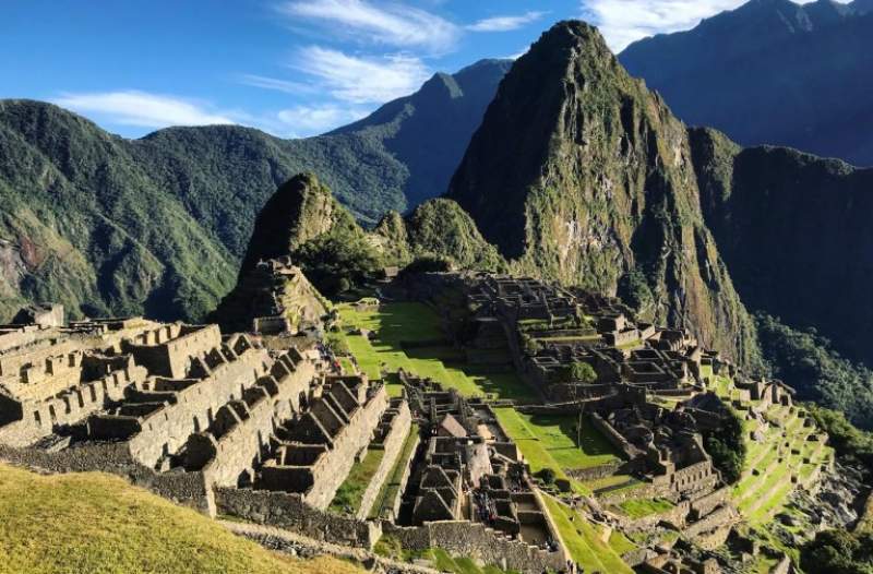 under30experiences-group-travel-blog-for-millennials-6-powerful-ways-solo-travel-will-boost-your-wellbeing-machu-picchu