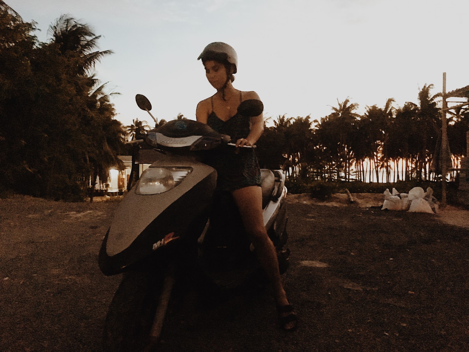 moped-rental-vietnam