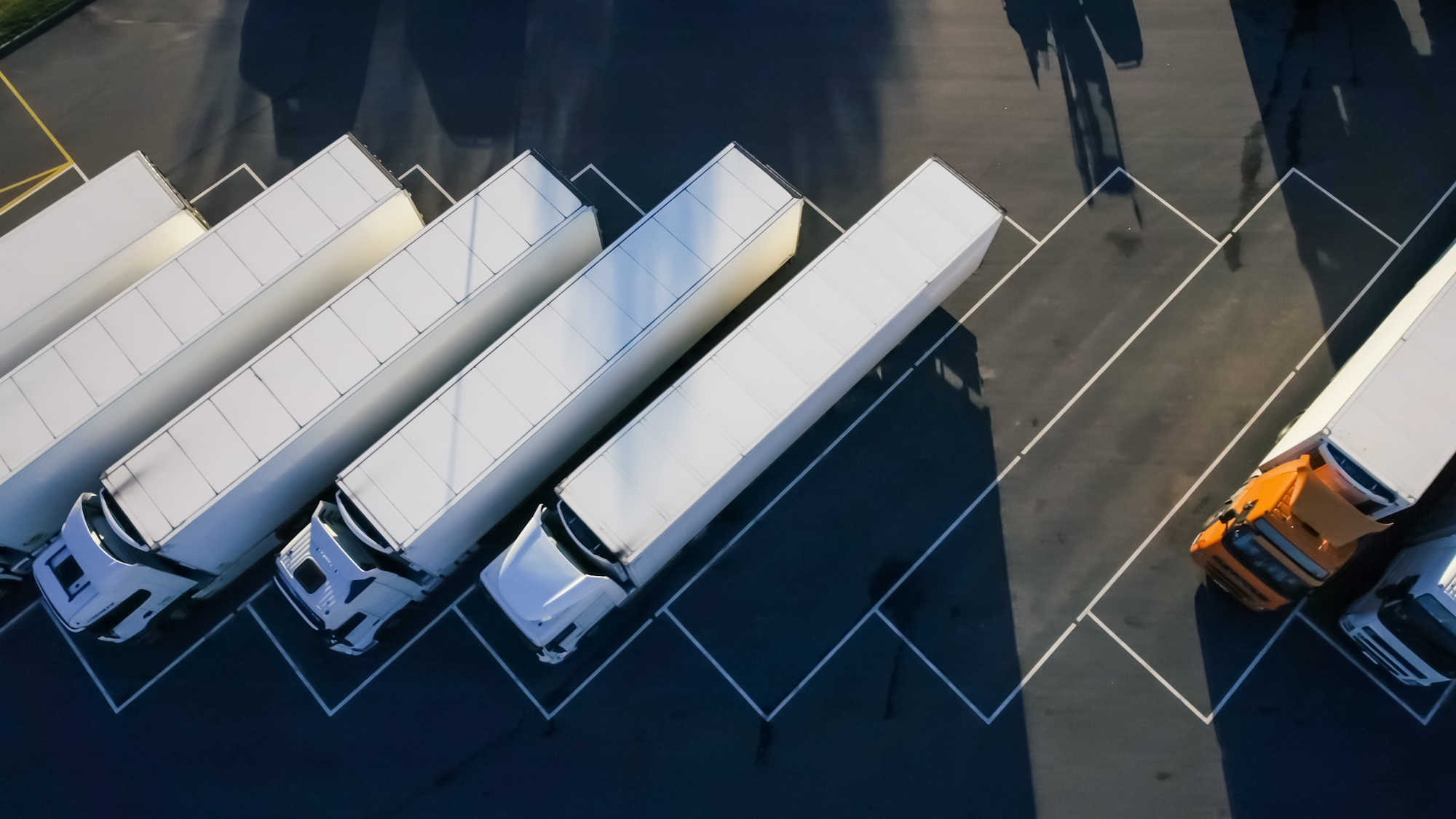 5 Essential Tips for Parking a Semi Truck Safely | US 1 Network