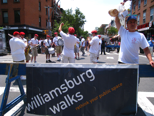 Williamsburg Walks: Rethinking Public Spaces