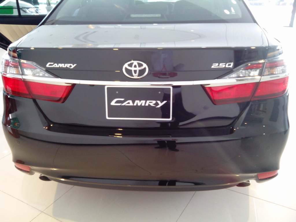 TOYOTA CAMRY 2.5 Q