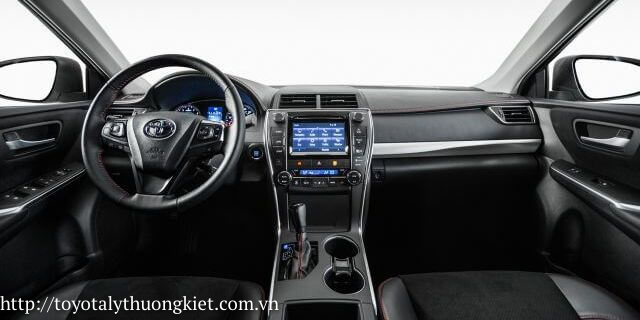 giá xe camry 2016