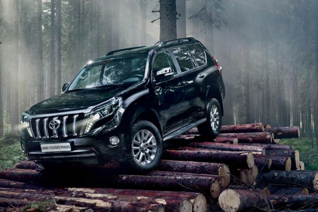 Giá xe Toyota nhập khẩu Land Cruiser Prado TX-L