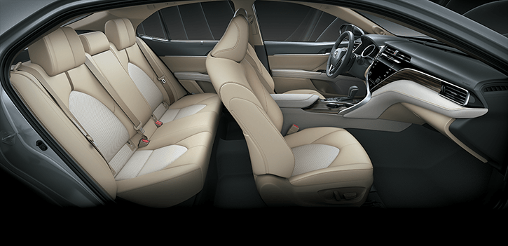 mua xe camry 2019