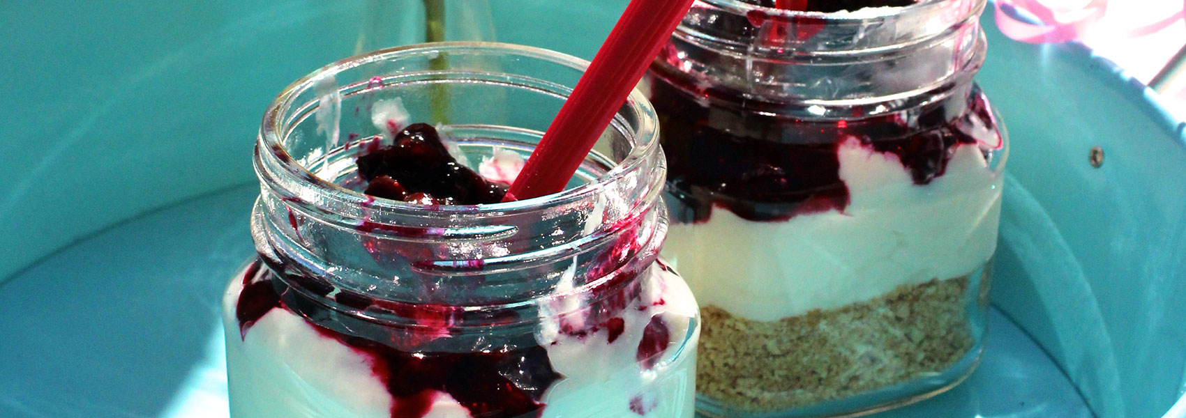 No-bake Blueberry Cheesecake Jars