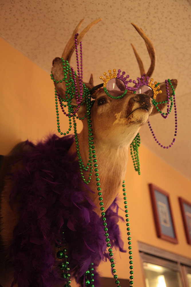 The atmosphere at Cajun Ed’s is relaxing and casual with Louisiana décor and Cajun music playing throughout the restaurant. (Photo: Marc Rains)