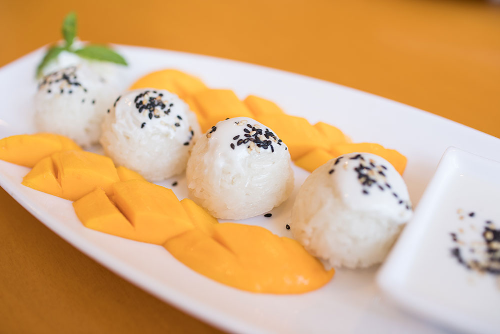 Sweet Rice with Mango (Photo: Valerie Grant)
