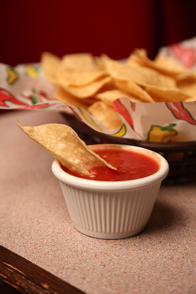 Known as the place “where the locals go,” Ricardos has built a strongly loyal customer base since it first opened in 1975. (Photo: Marc Rains)