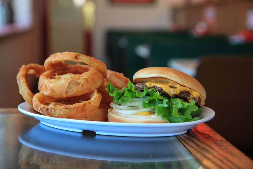 Harden’s orders fresh meat every day from Tulsa Beef. (Photo: Marc Rains)
