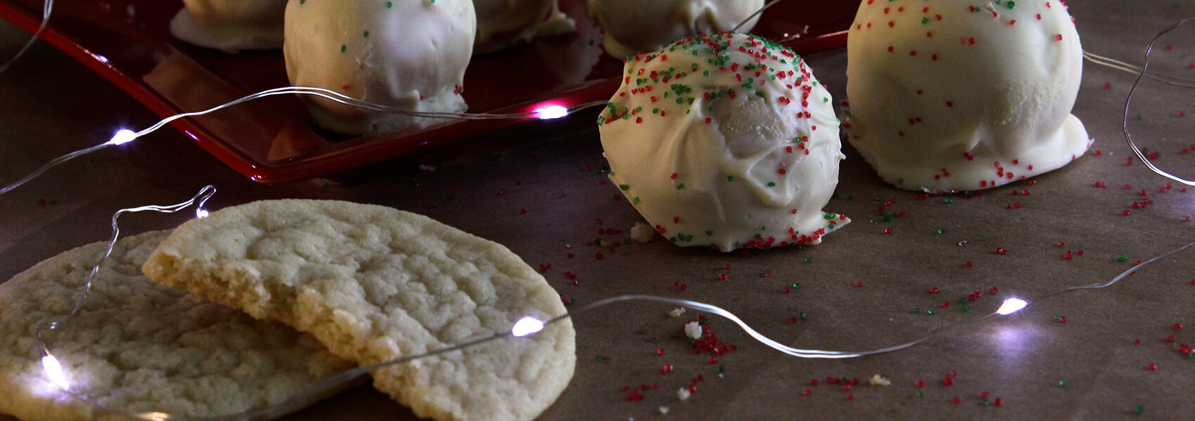 Christmas Sugar Cookies Truffles (Photo: Chelsi Fisher)