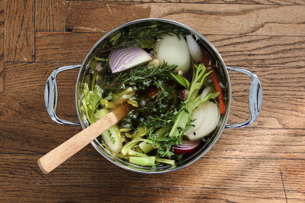 Homemade Chicken Stock (Photo: Chelsi Fisher)