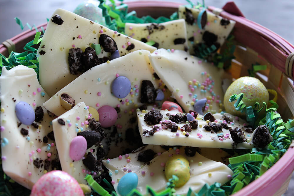 Easter Candy Bark (Photo: Chelsi Fisher)