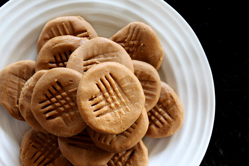 Paleo Ice-Box Cookies (Photo: Chelsi Fisher)