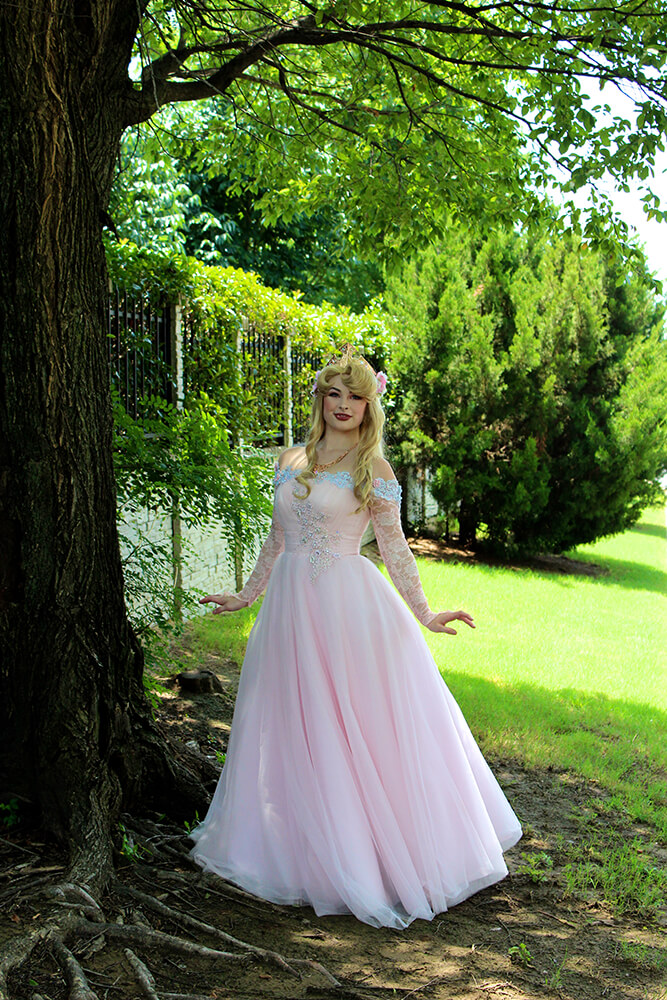 Allen started her own business, The Storybook Princesses, dressing up for children’s parties. (Photo: Chelsi Fisher)