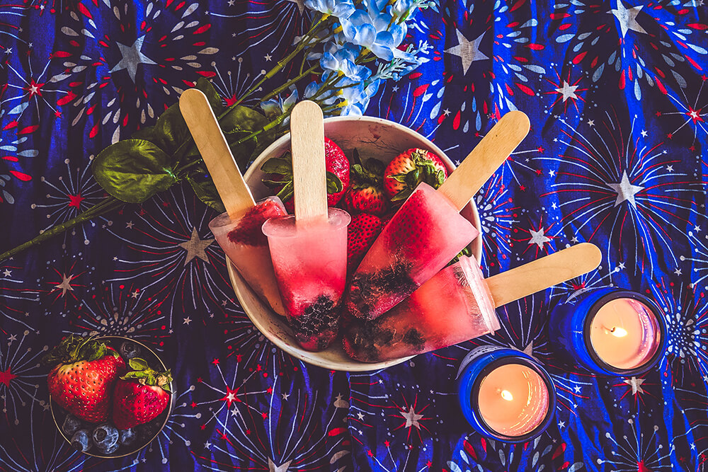 Berry Lemonade Popsicles (Photo: Sarah Herrera)