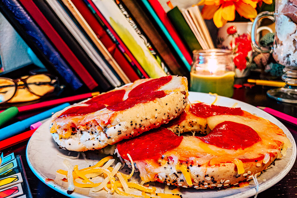 Pizza Bagel (Photo: Sarah Herrera)