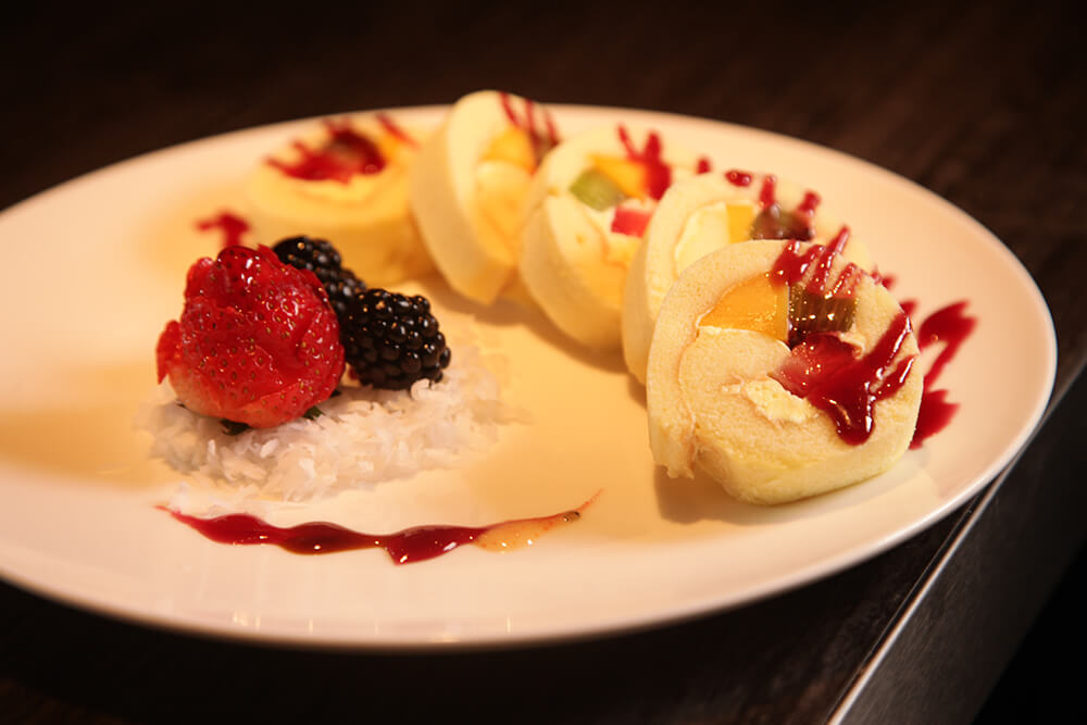 Fruit Sushi (Photo: Marc Rains)