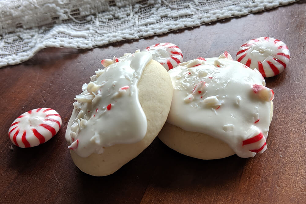 Peppermint Melt‑Away Cookies (Photo: Sarah Herrera)