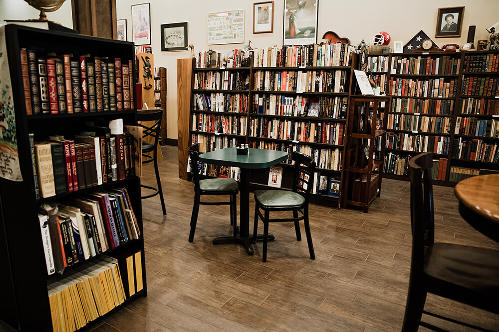 McHuston Booksellers and Irish Bistro