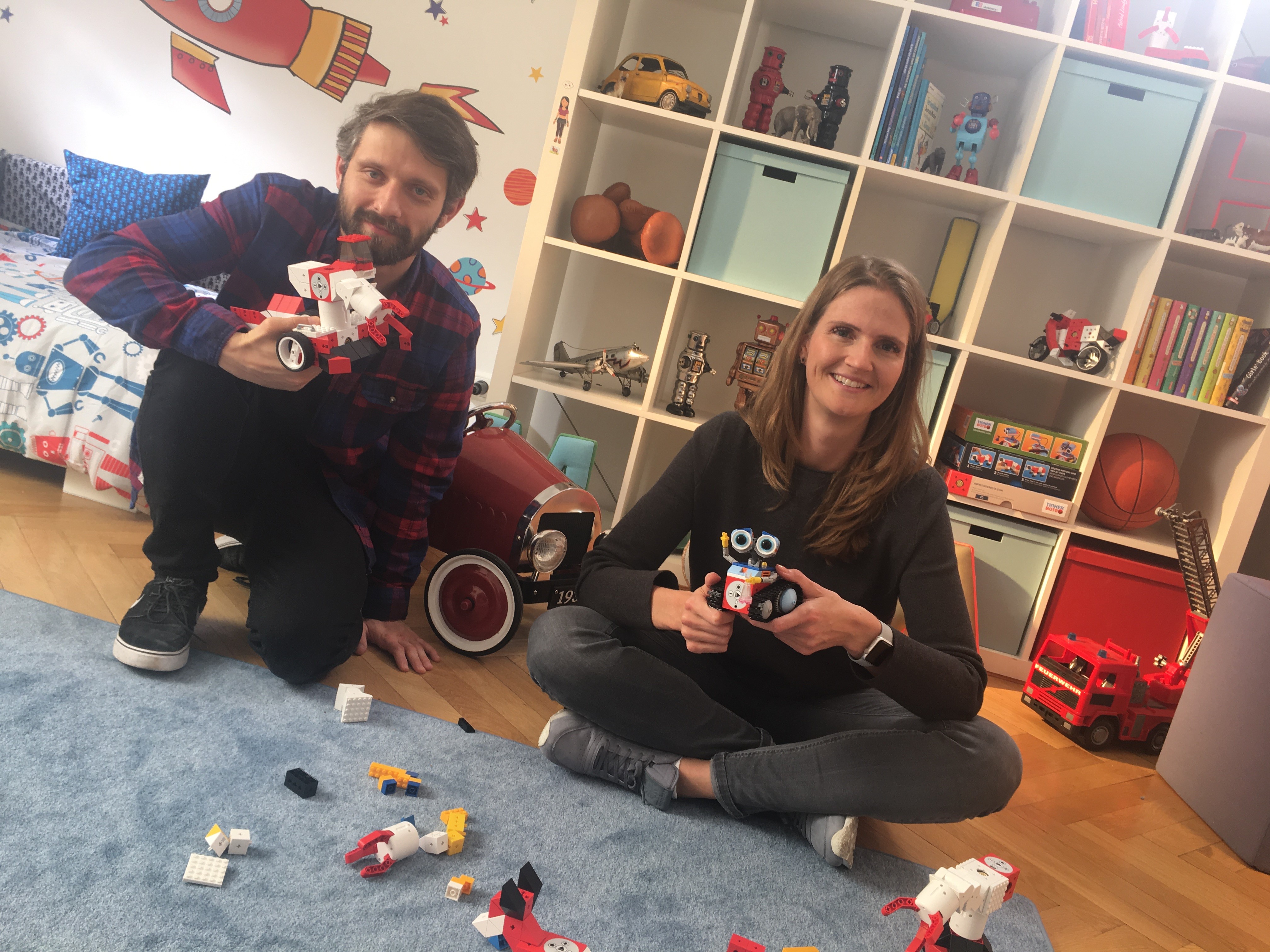 “With social media you don’t reach anywhere near the number of people you do with TV advertising” Interview with SevenVentures Pitch Day 2016 winner Tinkerbots and creative agency 7Stories