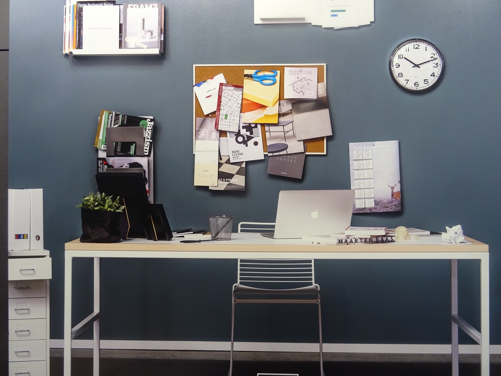 organized desk setup