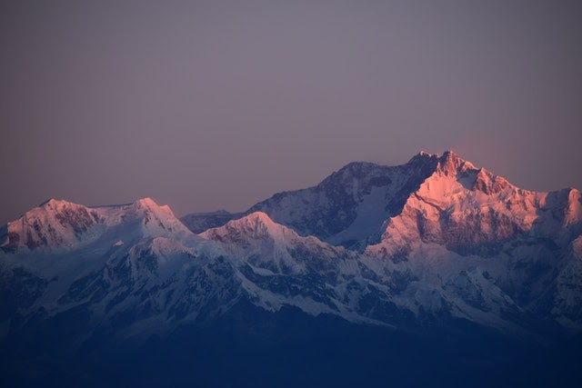 image of snowy mountains