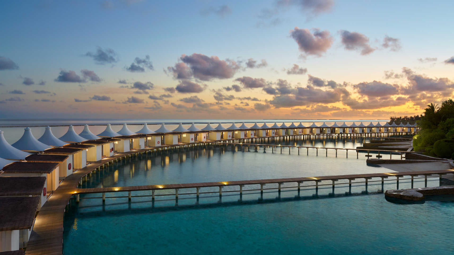 Cinnamon Hakuraa Huraa Maldives Centromaldive