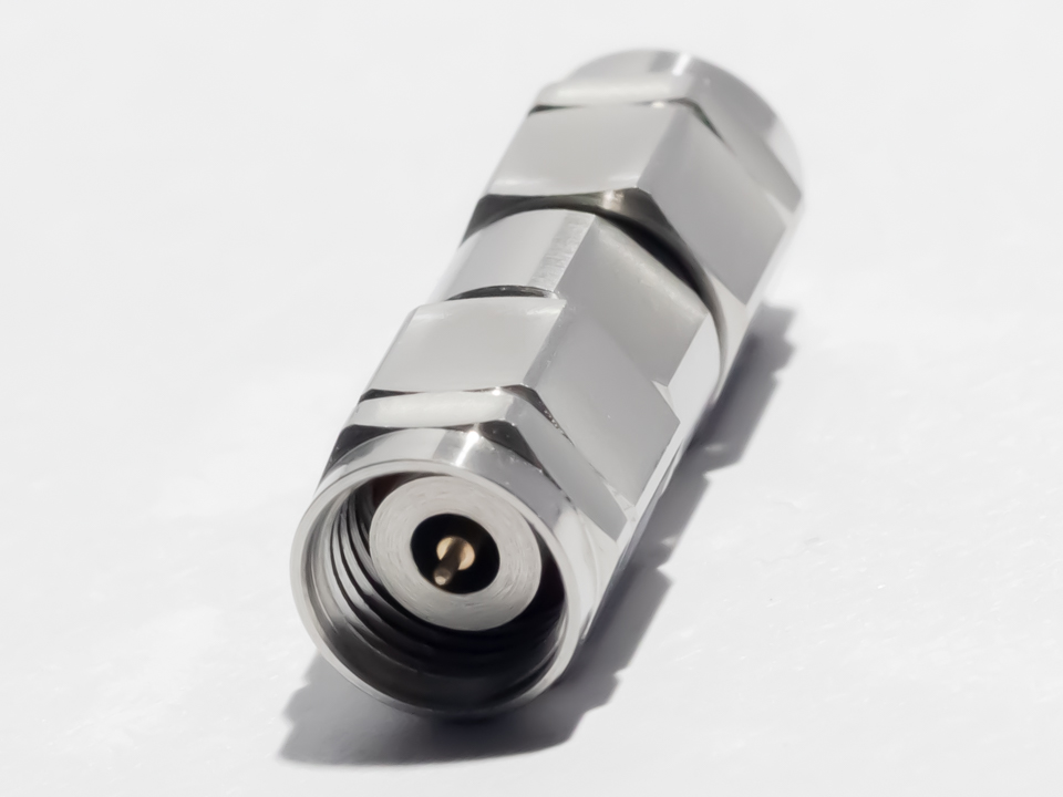 Aec Connector Boot 2.4mm Male to 2.4mm Male Adapter | ADT-3028S