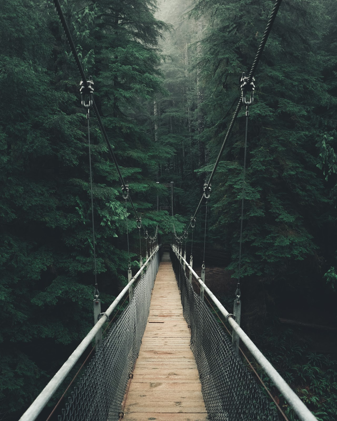 How is UX and UI related?