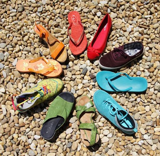 Multicolor shoes represent different fundraising opportunities for startups