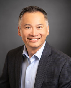 Leonard Callejo, Director, Online Marketing Headshot