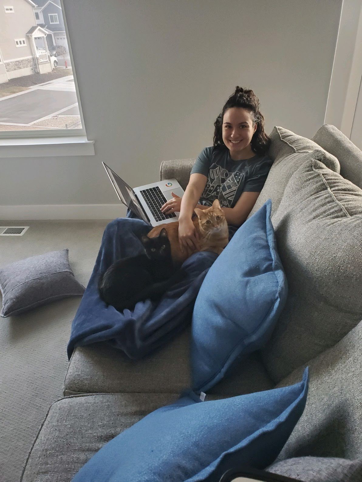 Picture of Maile Waite working from home
