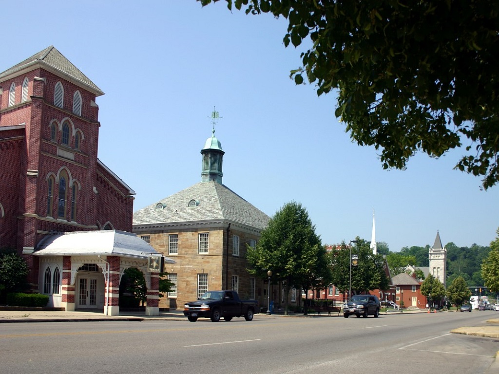 a street in the town of chillicothe ohio