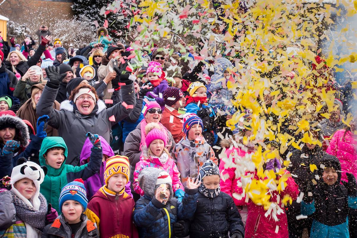 people celebrating at Noon Years Eve at Cleveland Metropark Zoo