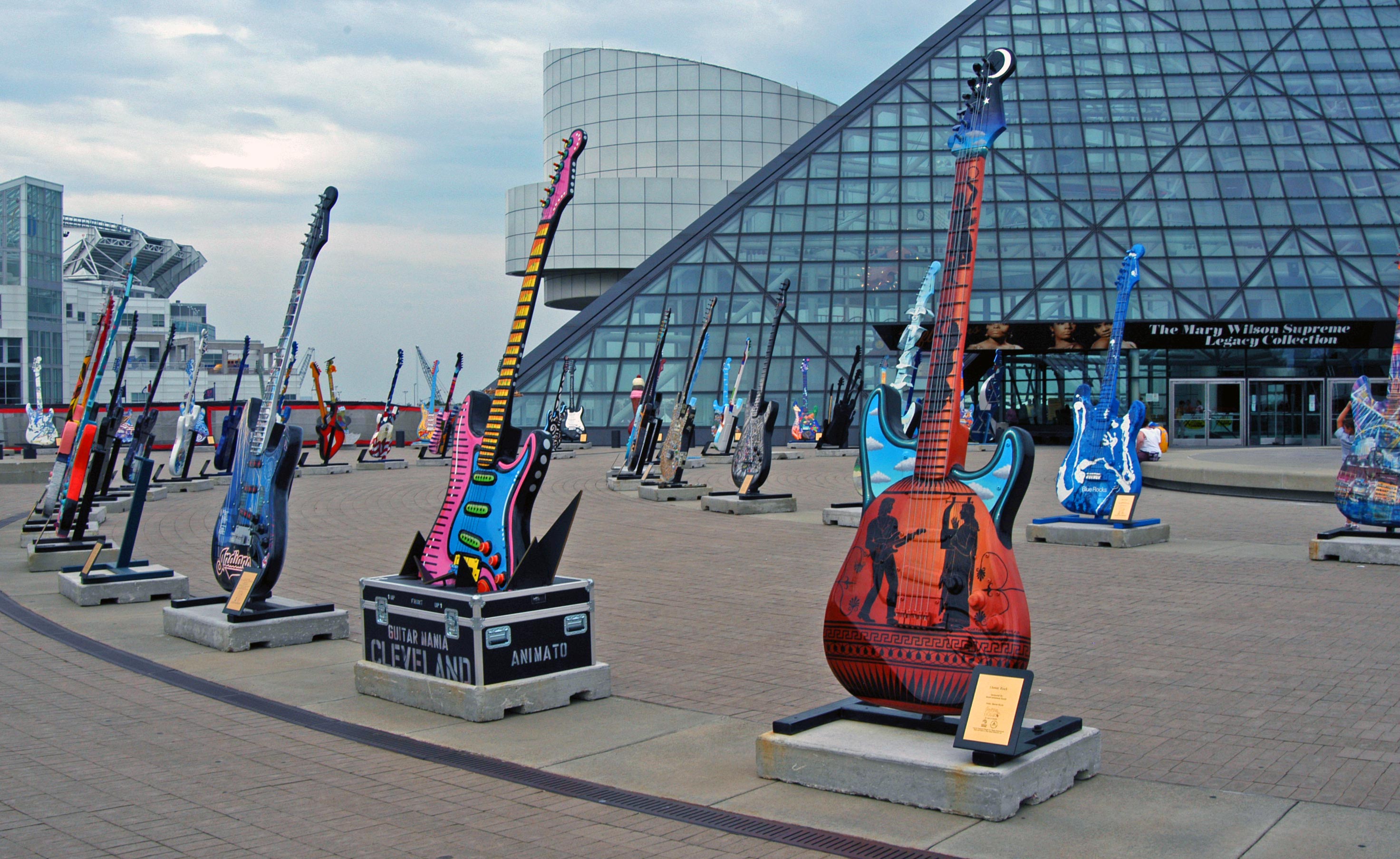 rock n roll hall of fame ohio