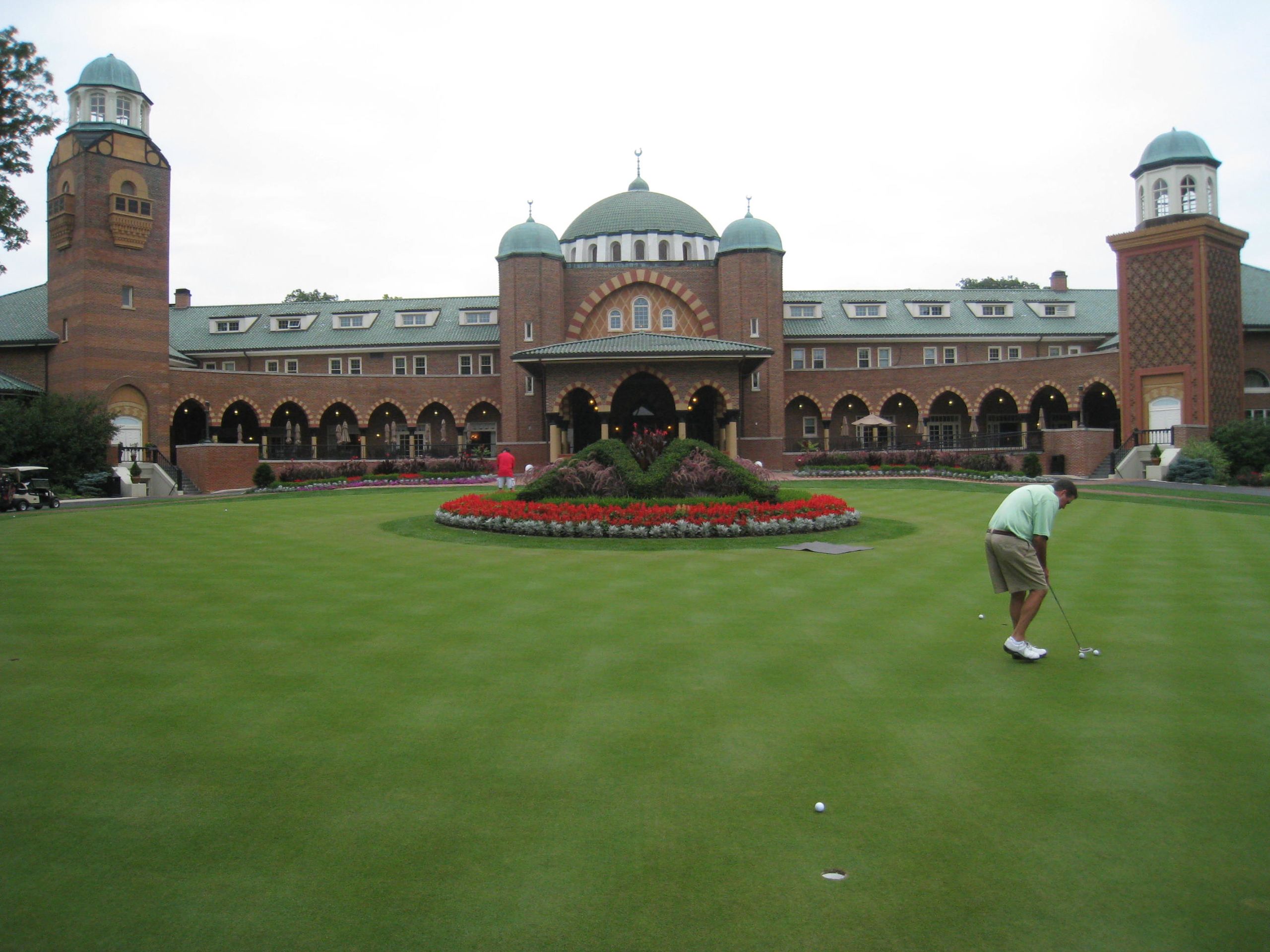 Medina club house