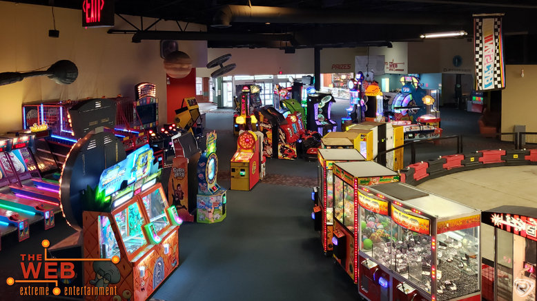 A large room filled with arcade stuff