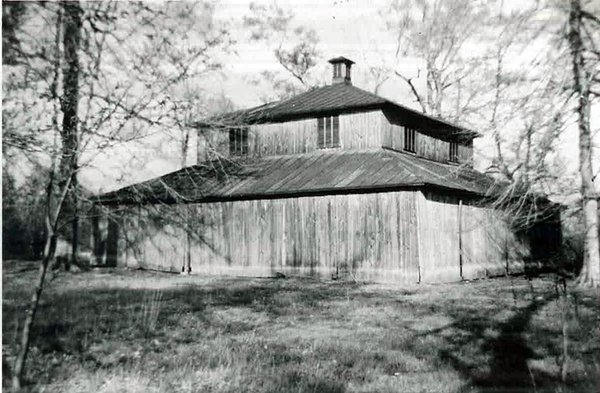 Old pickerington barn