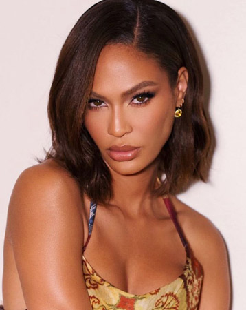 Voluminous bob hairstyle