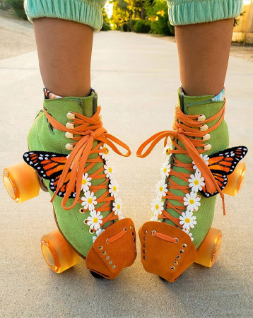 Custom roller skates