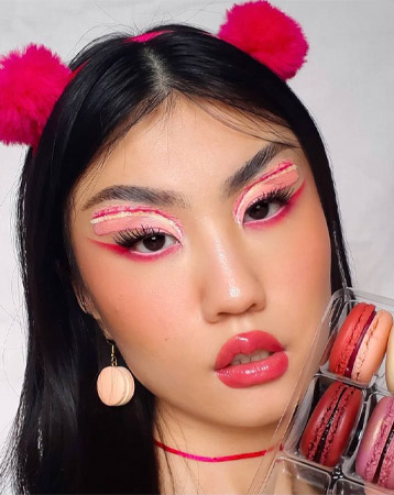 Pink eyeshadow