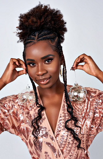 The Feme Collection Afro Puff HH in colour 1B/33STK