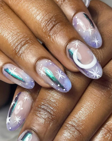 Escapist nail art trend 2022