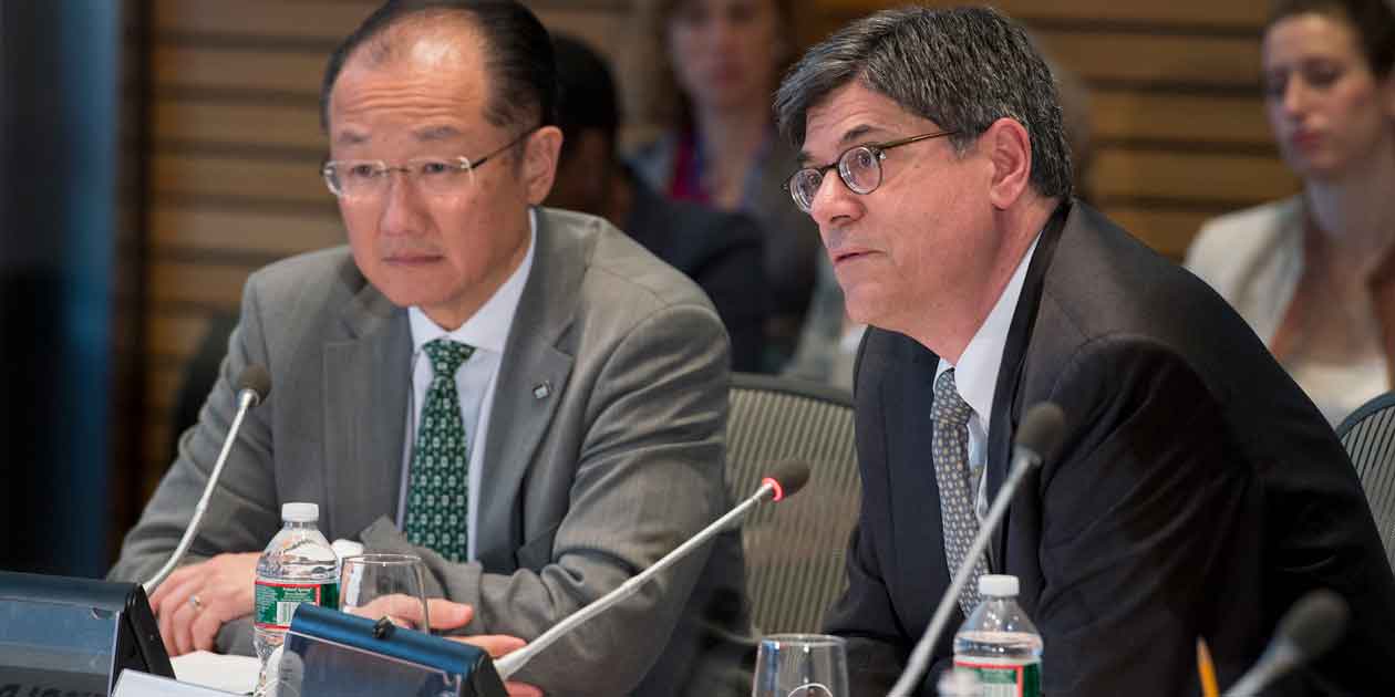 Washington DC., 2013 World Bank / IMF Spring Meetings. World Bank Group President Jim Yong Kim and U.S. Treasury Secretary Jack Lew.