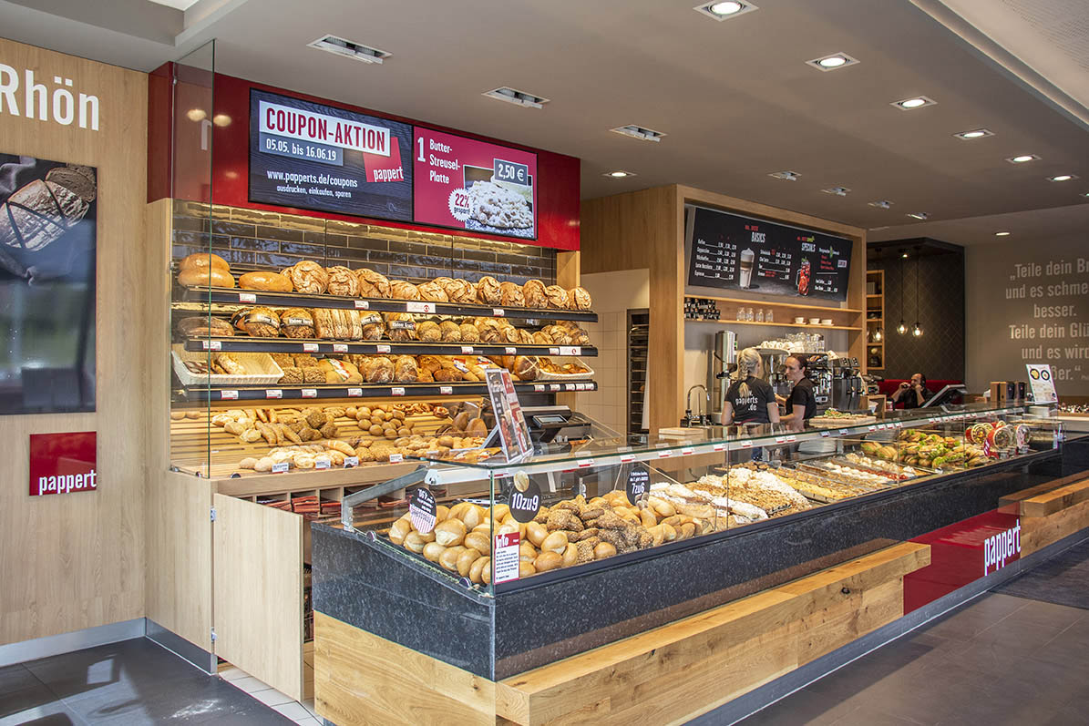 Papperts setzt auf digitale Angebotstafeln | Wedeko Digital Signage