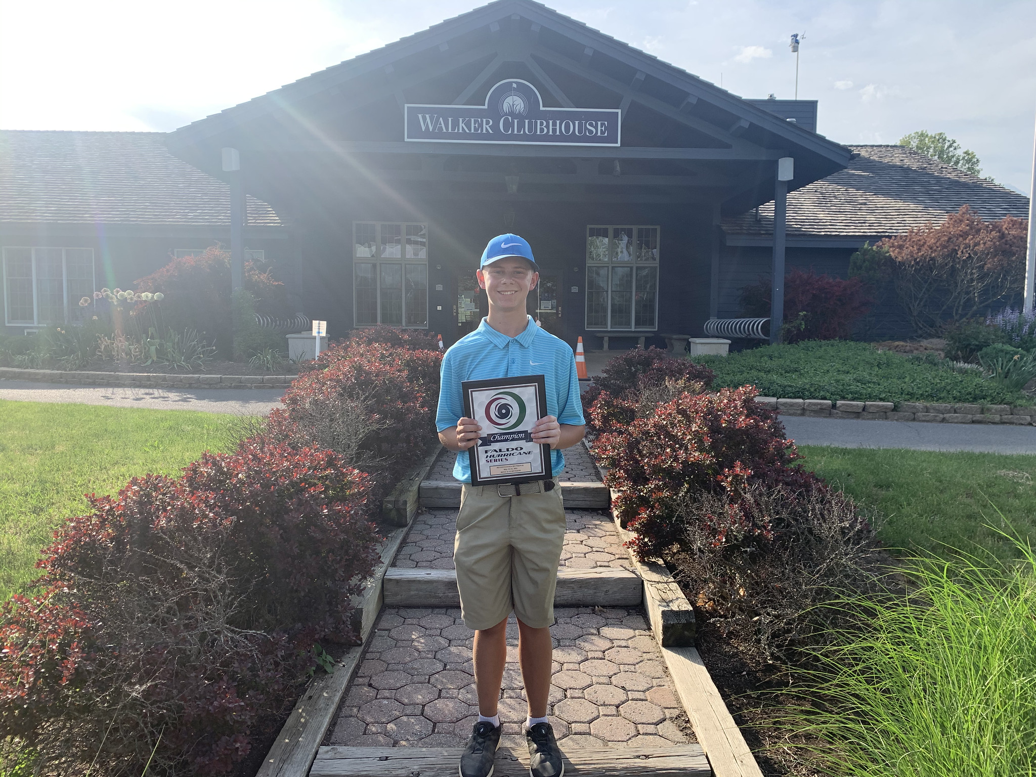 Faldo Hurricane Series Pennsylvania Sectional